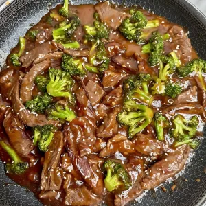 Fast and Saucy Beef and Broccoli Recipe