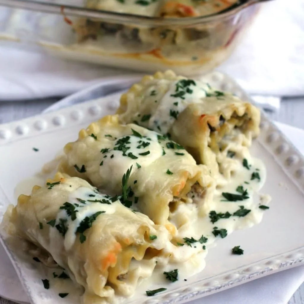 Mushroom And Kale Lasagna Roll Ups In Creamy Gorgonzola Cauliflower Sauce Recipe