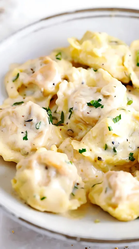 Best Creamy Garlic Butter Sauce for Tortellini