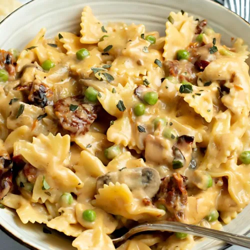 Cheesecake Factorys Farfalle With Chicken And Roasted Garlic