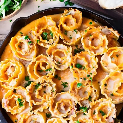 Creamy Buffalo Chicken Lasagna Roll Ups Recipe