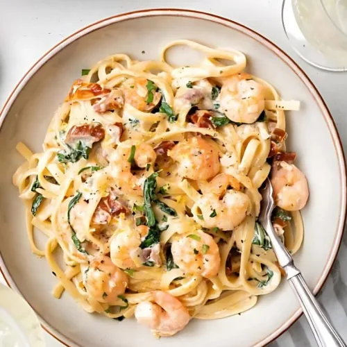Creamy Tuscan Shrimp Linguine Recipe
