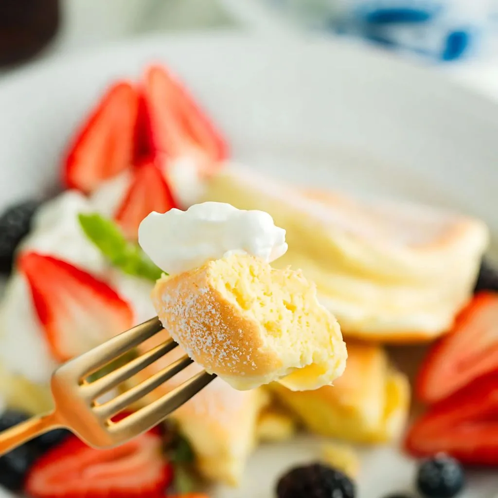 Fluffy Japanese Soufflé Pancakes