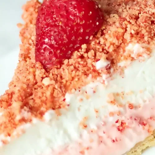 No-Bake Strawberry Crunch Cheesecake Recipe