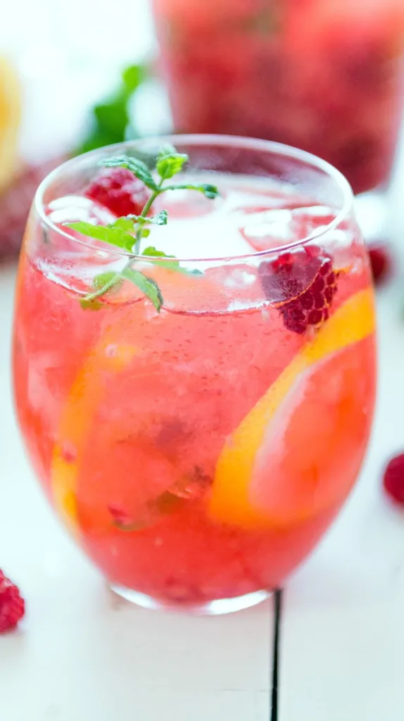 Refreshing Raspberry Lemonade Recipe
