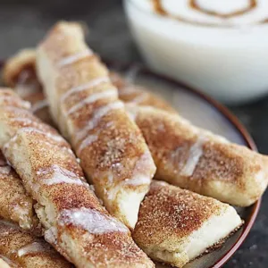 cinnamon roll dippers